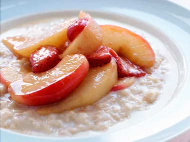 Porridge with Saut‚ed Fruit