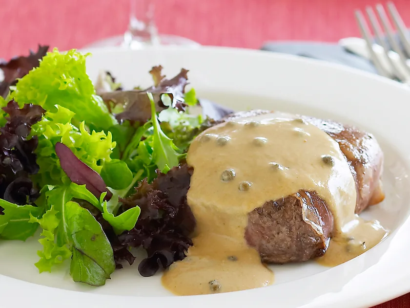 Pepper steak mignon