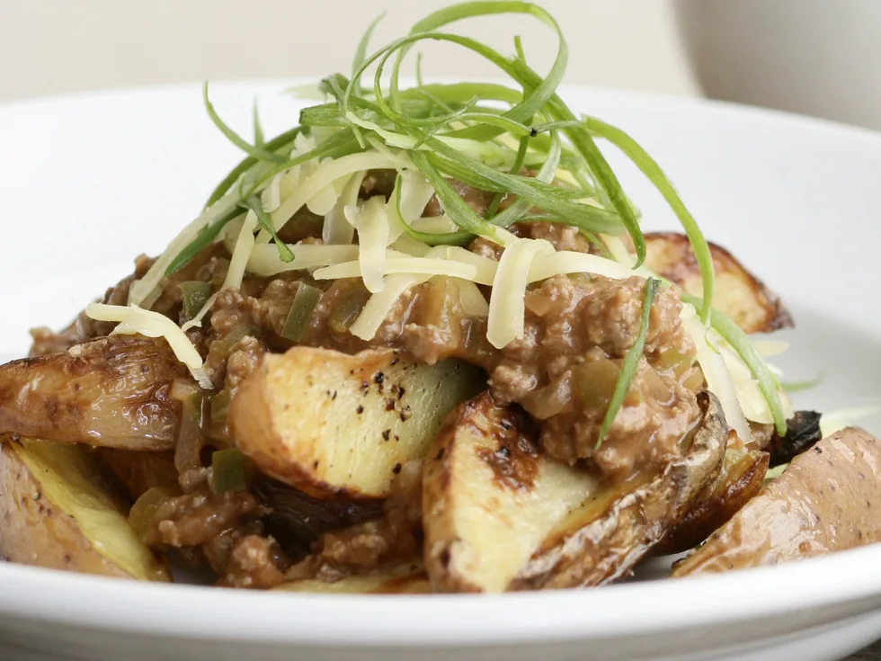 Sloppy Joe with Potato Wedges