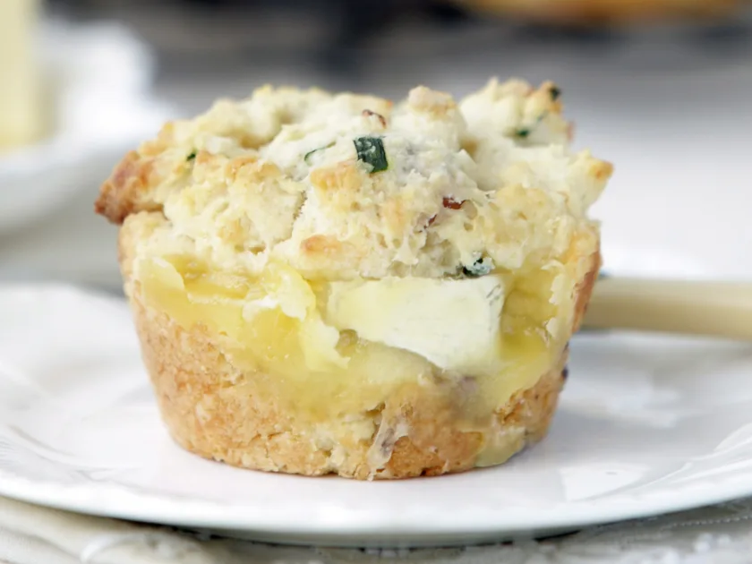 Parmesan surprise muffins