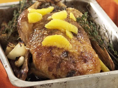 Duck with Oranges and Cloves