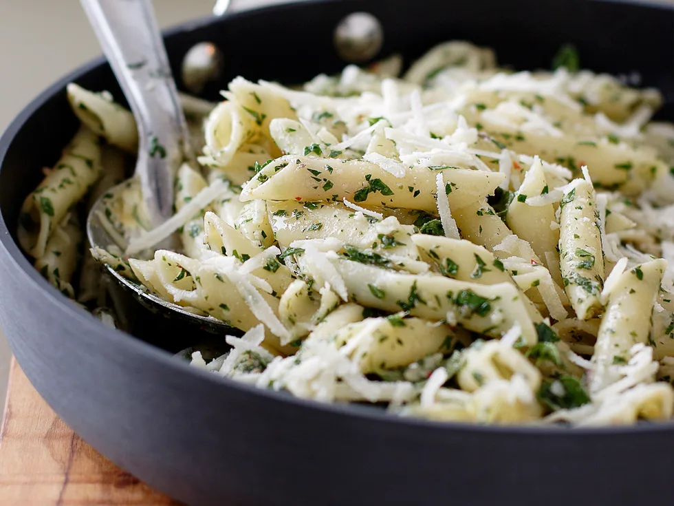 Anchovy and parsley penne