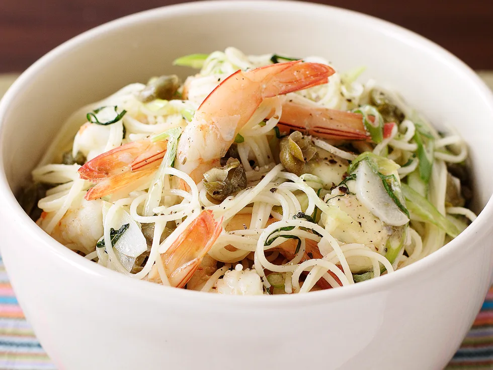 Prawns and Bocconcini with Spaghetti