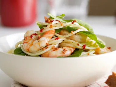 Spaghettini with Prawns, Rocket and Chilli