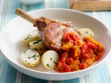 Pork Cutlets with Capsicum Sauce