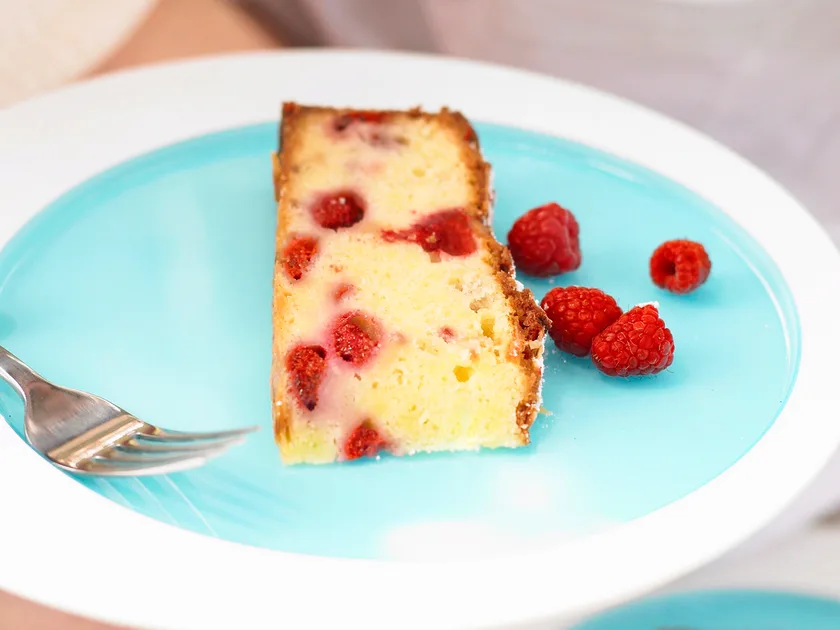Raspberry and almond cake