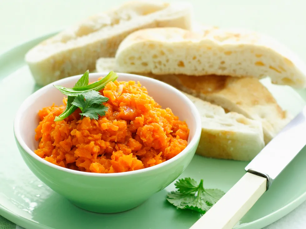 Peppery Carrot Salad