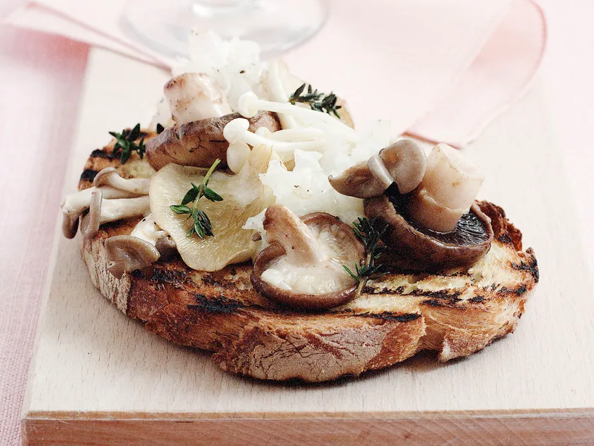Mushroom bruschetta
