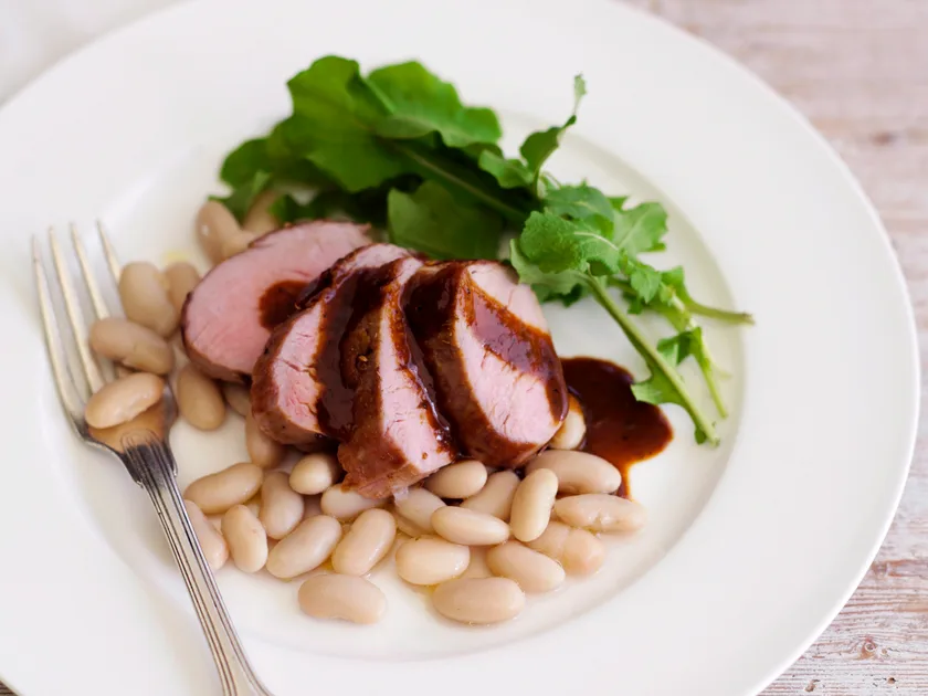 Chilli pork fillet with orange sauce