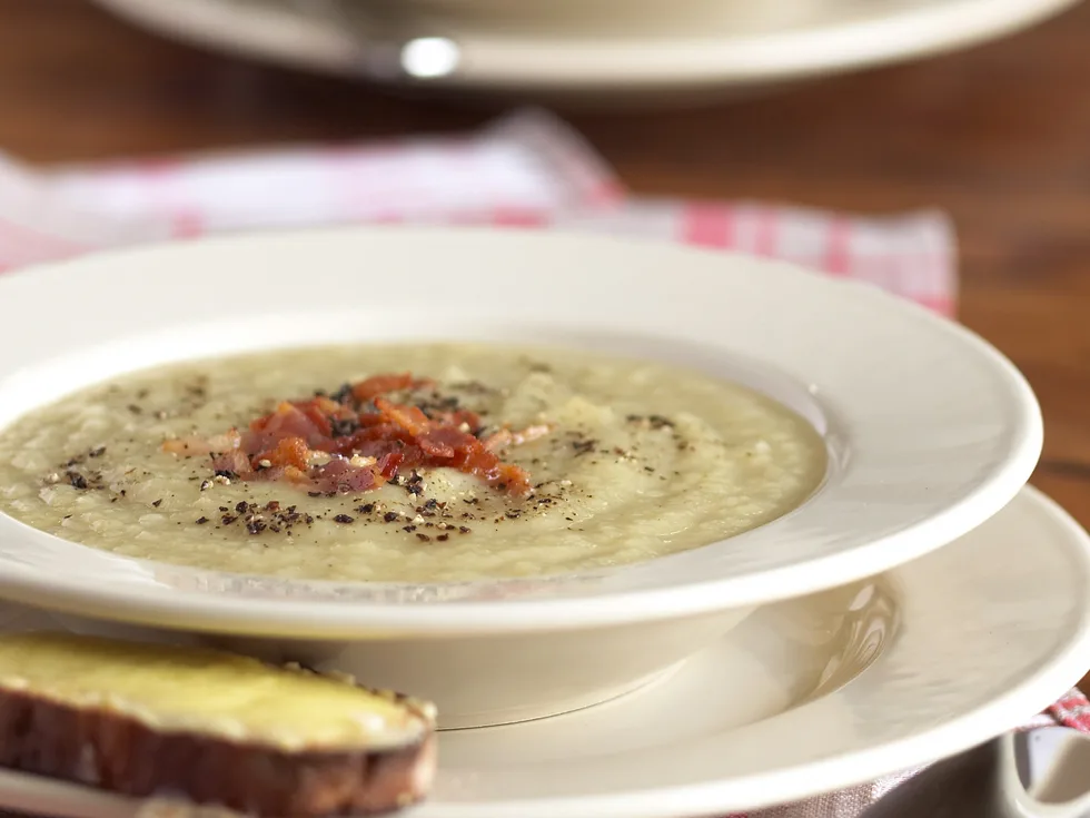 Jerusalem Artichoke Soup with Garlic and Cheese Toast