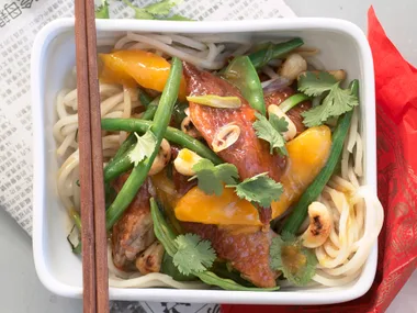 Stir-Fry Special - Barbecued Duck With Mango