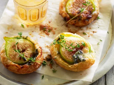 Fig and blue cheese tarts