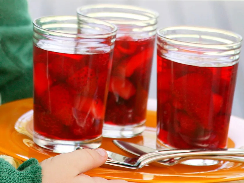 Jelly fruit cups