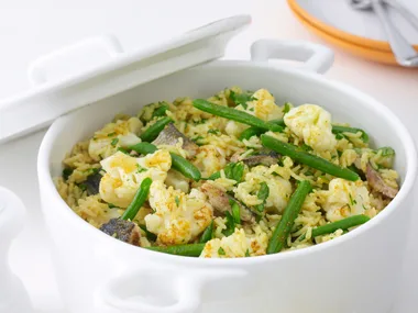 Kipper and cauliflower pilaf