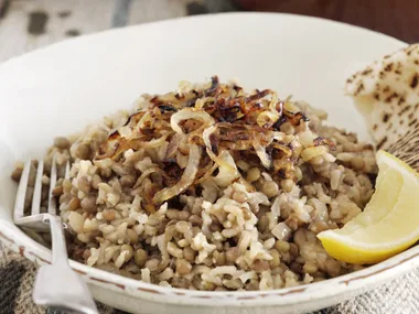 Lentils and Rice with Fried Onions
