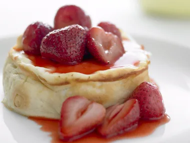 Low-Fat Strawberry Cheesecakes