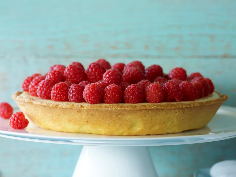 Raspberry and ricotta tart