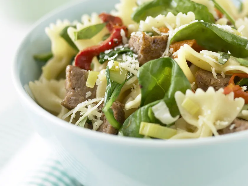 Sausage and spinach pasta