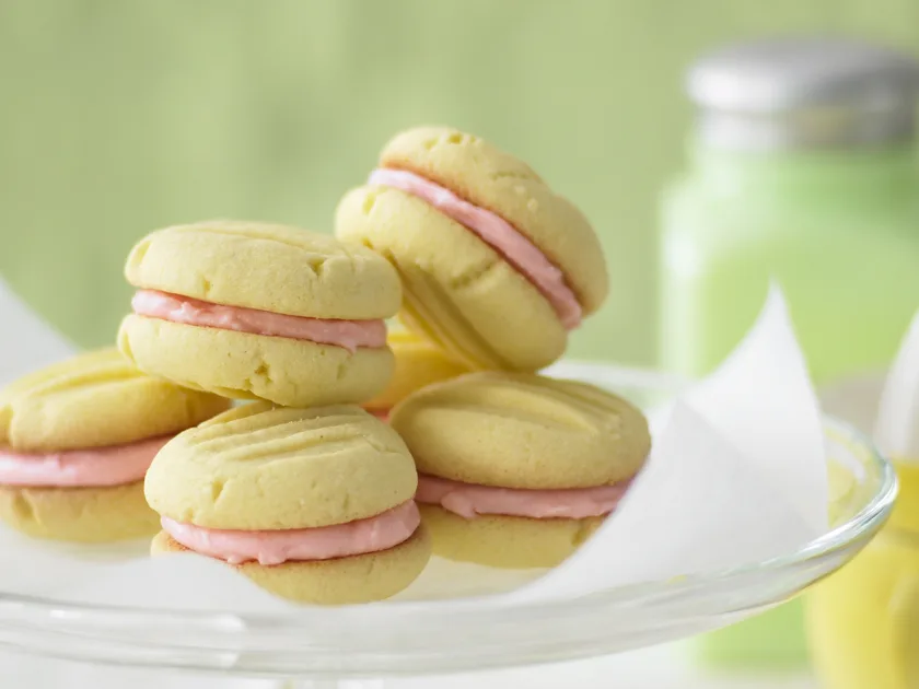 Shortbread creams