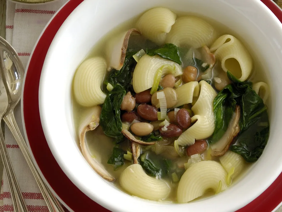 Smoked Chicken, Spinach and Bean Soup