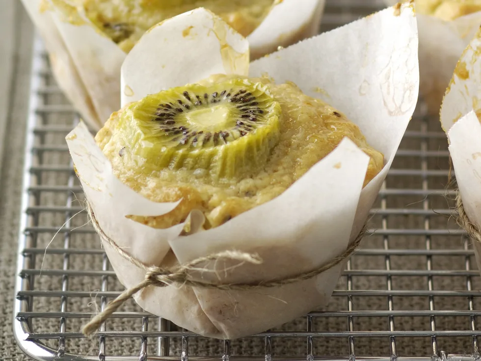 Wholemeal Kiwifruit Muffins