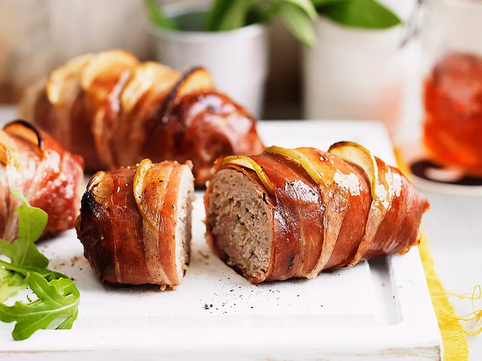 Mini pork, apple and sage meatloaves