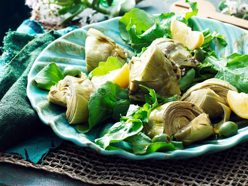 Roman-style artichokes
