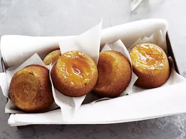 Apricot upside-down cakes