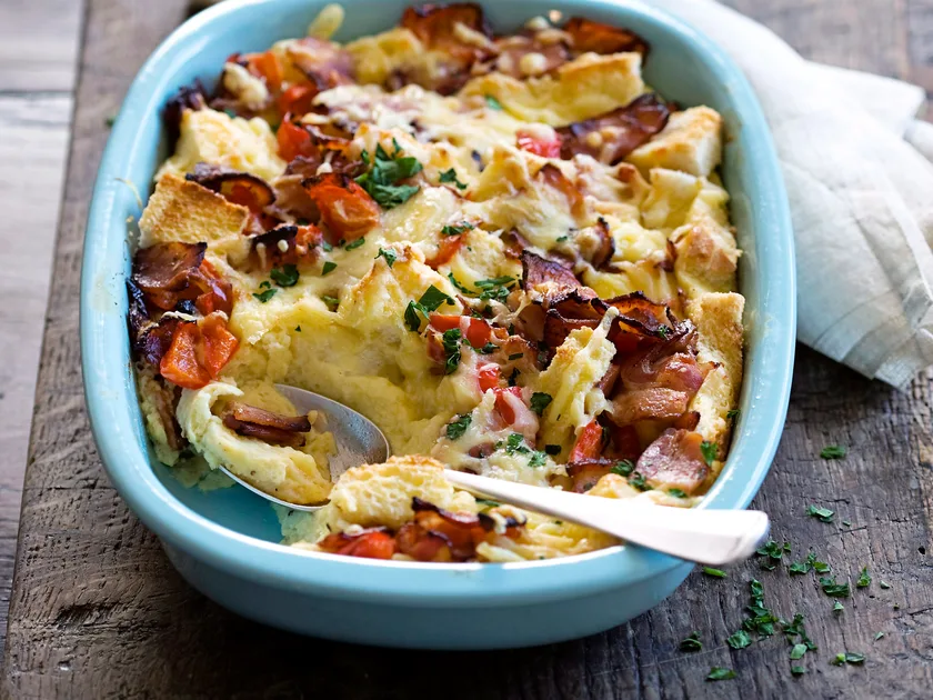 Cheesy bacon and egg slice