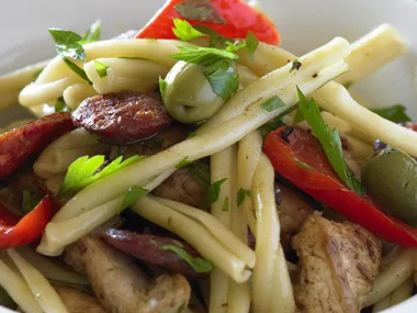 Chicken, chorizo and capsicum pasta