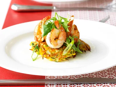 ZUCCHINI CAKES WITH LEMON PRAWNS