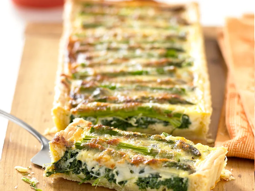Asparagus, gruyere and spinach quiche