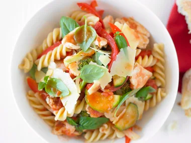 chicken and vegetable pasta