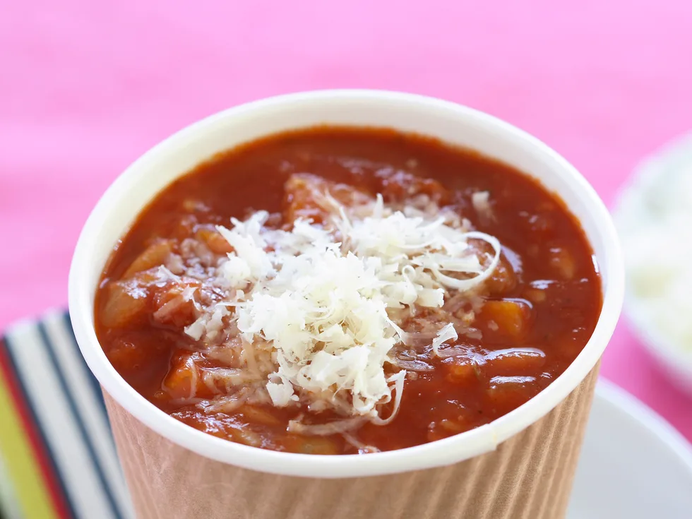 Chunky vegetable, ham, bean and pasta soup