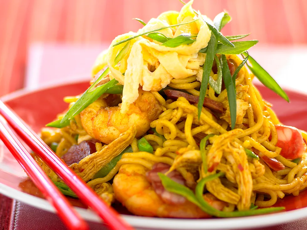 Combination Singapore noodles