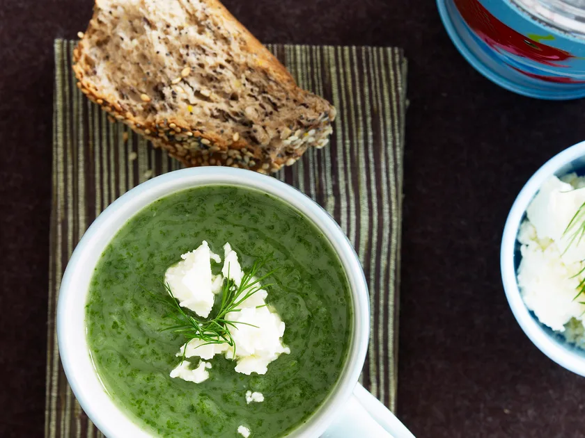 Nutritious spinach and potato soup recipe