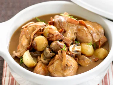 LIGHT COQ AU VIN