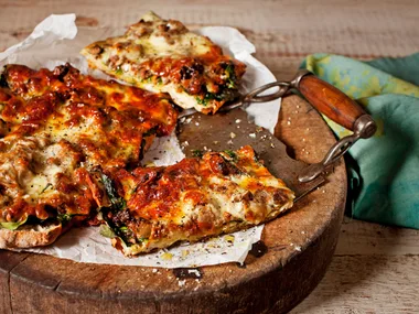 Spiced lamb turkish pizza