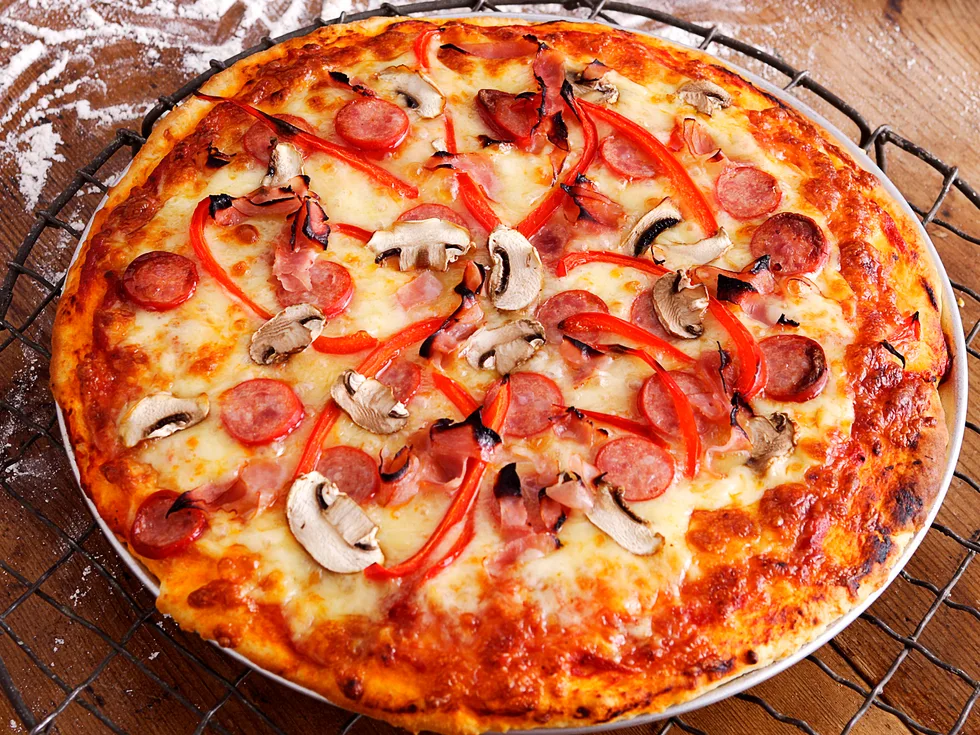 SUPREME PIZZA