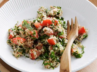 tuna and quinoa tabouli