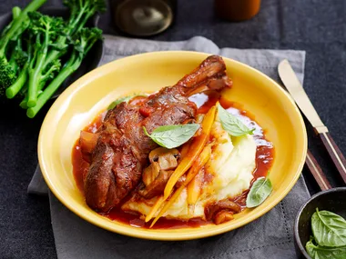 Lamb shank and tomato stew