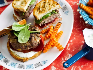 Lamb, fetta and tzatziki burgers