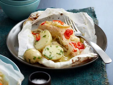 Lemon and fennel salmon parcels