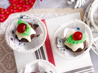 Mini chocolate puddings