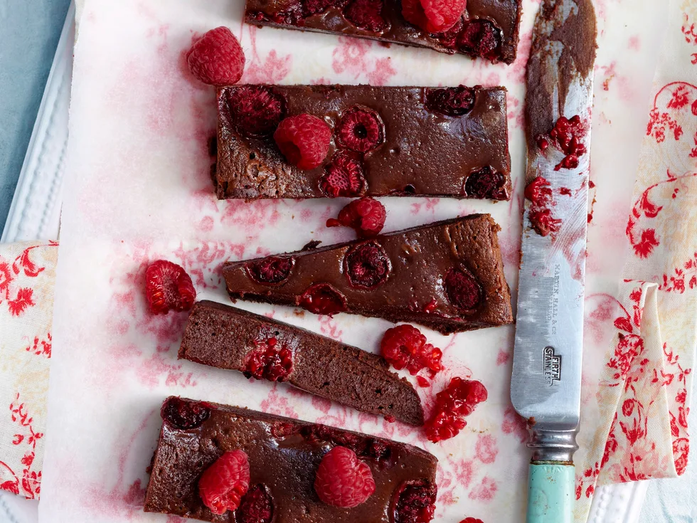 RASPBERRY CHOCOLATE BROWNIES