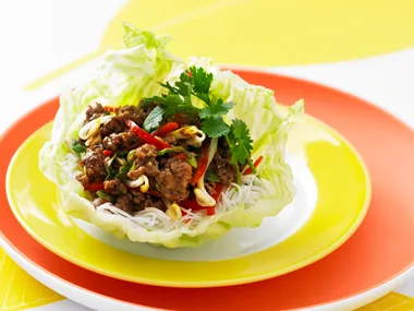 Stir-fry pork in lettuce cups