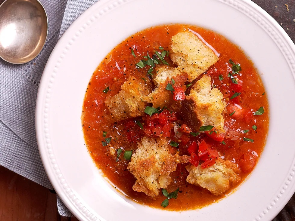 Tarragon tomato soup and olive oil croutons