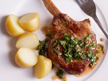 Veal cutlets with horseradish salsa verde