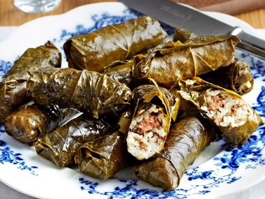 Minted lamb vine leaves