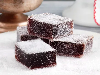 Pomegranate jellies